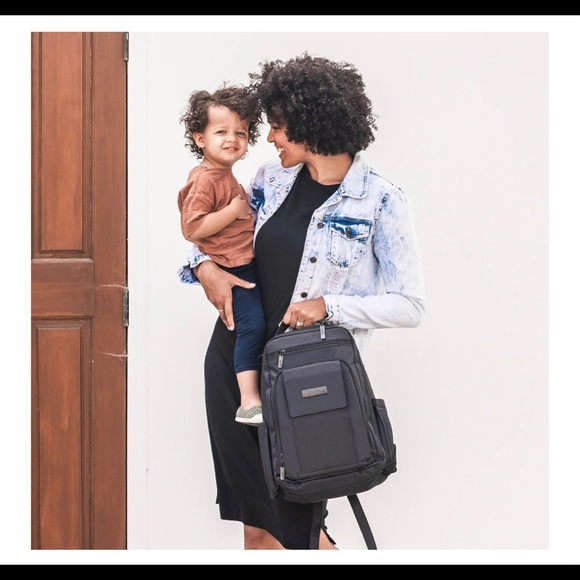 Jujube Diaper Bag Be Right Back - Black Out - Picture 2 of 7